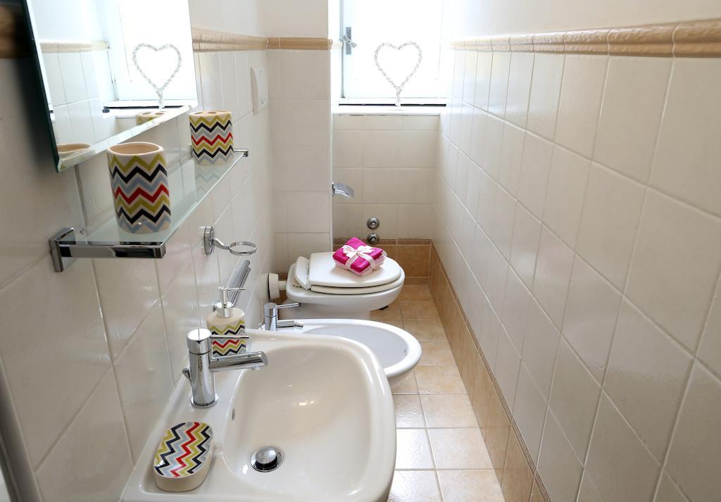 Caracciolo Guest House Rzym Pokój zdjęcie