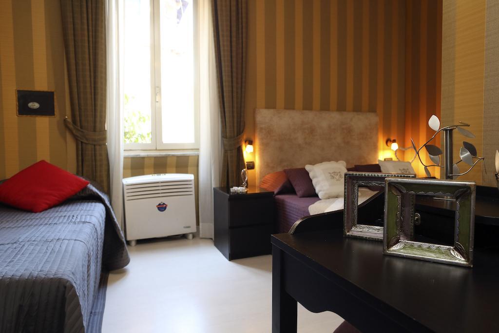 Caracciolo Guest House Rzym Zewnętrze zdjęcie